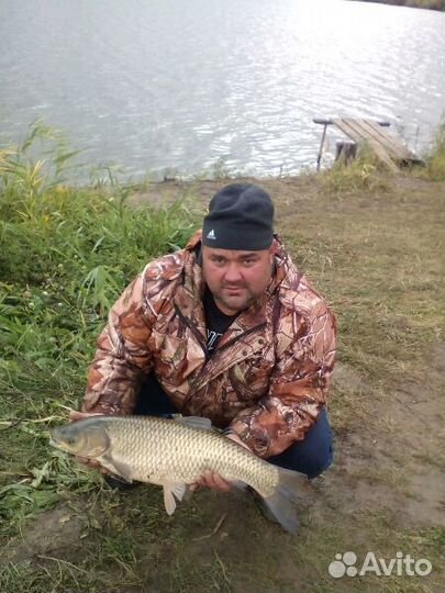 Кораблик прикормочный