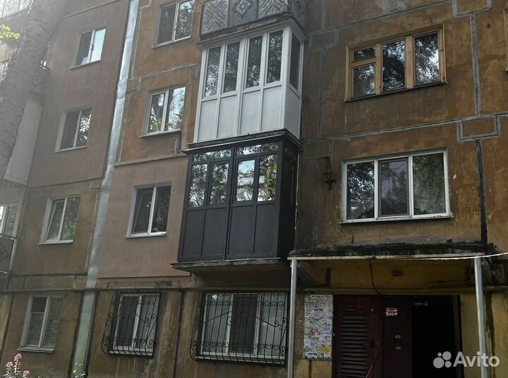 Остекление балкона и установка пластиковых окон