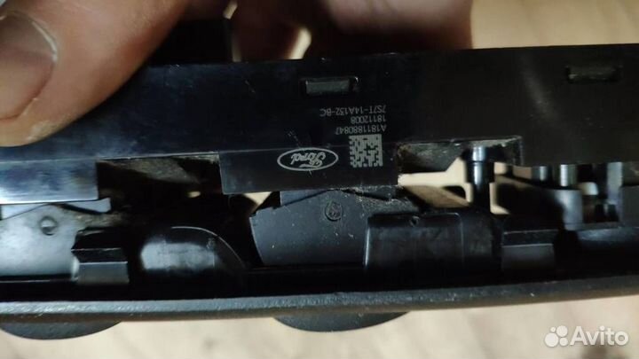 Блок управления стеклоподъемниками от Ford S-MAX