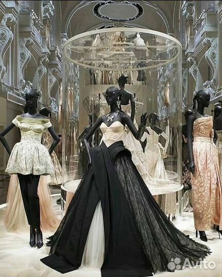 Стилист имиджмейкер