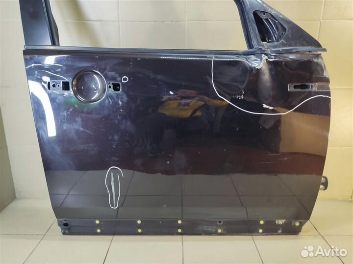 Дверь передняя правая Land Rover Discovery 4 2010