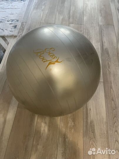 Гимнастический мяч фитбол