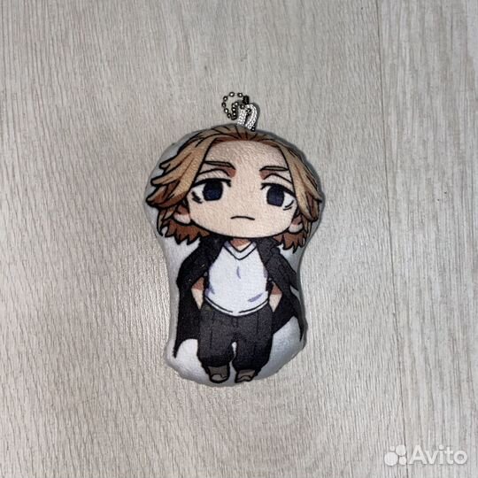 Брелок фигурка аниме токийские мстители