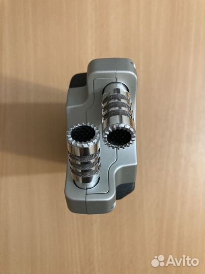 Рекордер Zoom h4n