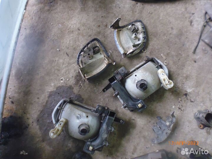 Nissan pathfinder r50 повторитель левый 96г