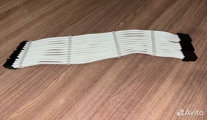 Удлинители для блока,кабель белый pci-e 3x8pin 6+2