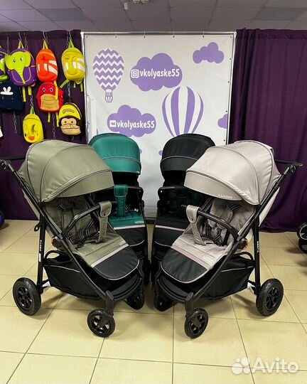 Коляска с надувными колесами