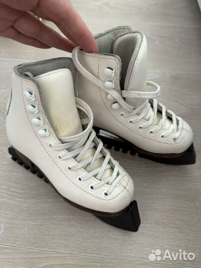 Коньки для фигурного катания wifa 27р