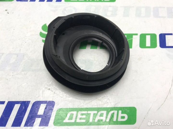 Лючок бензобака в сборе задний Mazda 6Gj/Gl бензин