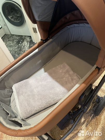 Коляска Rоаn Blооm в комплектaции 3 в 1