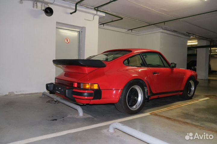 Porsche 911 Turbo 3.3 МТ, 1985, 105 000 км