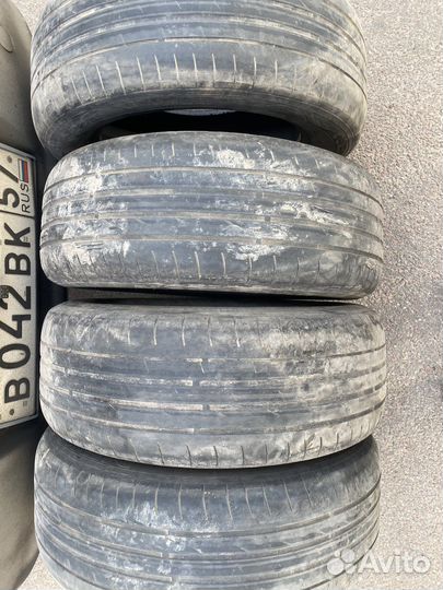 Nexen N'Fera SU1 215/60 R16