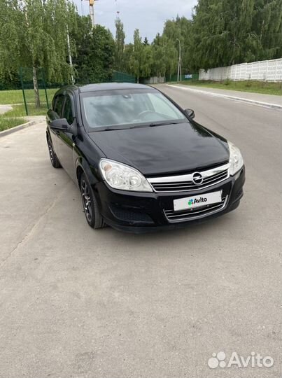 Opel Astra 1.6 МТ, 2010, 150 000 км