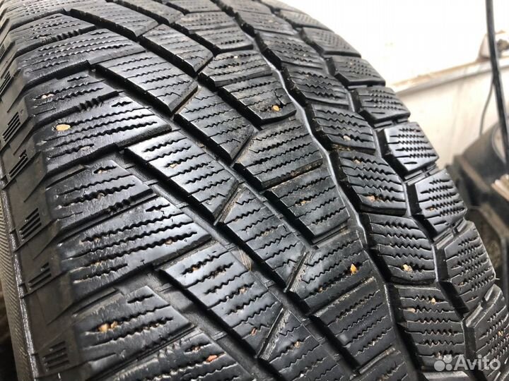 Continental ContiCrossContact Viking 235/55 R17