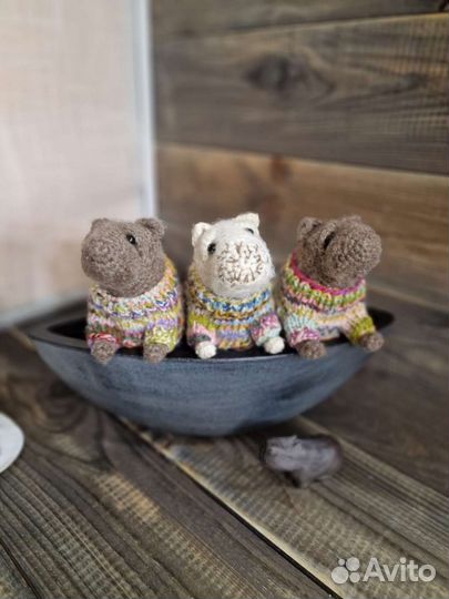 Капибара ручной вязки