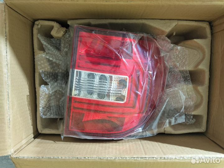 Фонарь задний правый Skoda Yeti Led 2013-2018