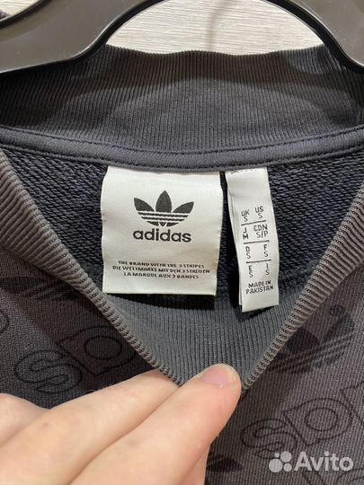 Свитшот adidas