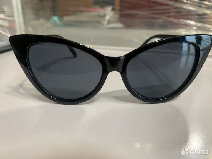 Солнцезащитные очки женские новые