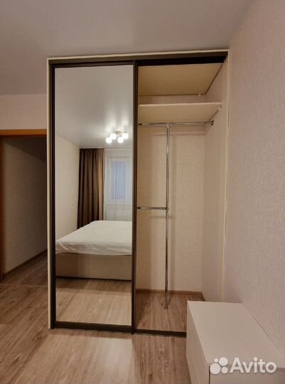 Стенка в гостиную