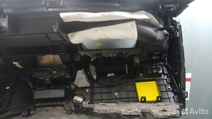 Б/У Б/У Панель приборов (торпедо) страна