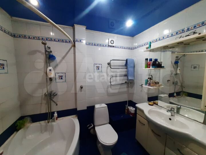 4-к. квартира, 98,7 м², 5/5 эт.