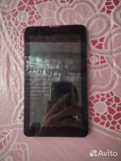 Планшет supra