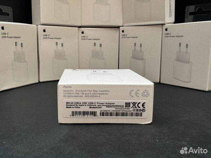 Зарядка на iPhone 25w + кабель