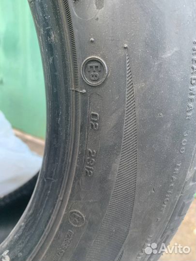 Bridgestone Dueler H/P 235/55 R17