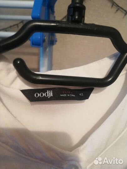 Блузки и рубашки белые