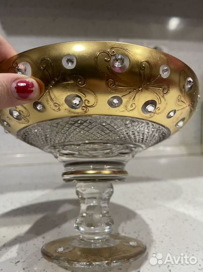 Ваза чешская хрустальная