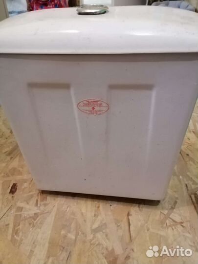 Бачок для унитаза