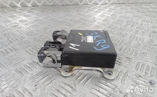 Блок управления форсунками lexus LS 4 (3KR09XP01)