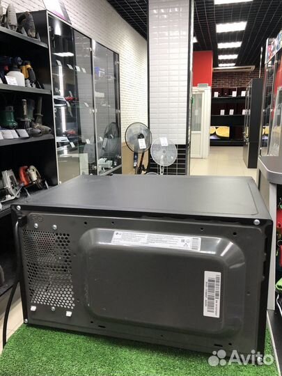 Микроволновая печь LG MW23W35GIB