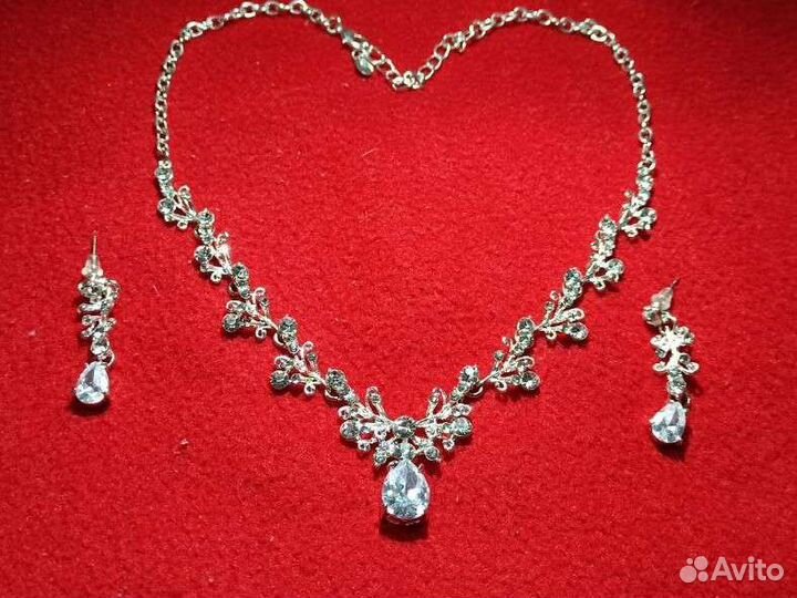 Свадебная диадема