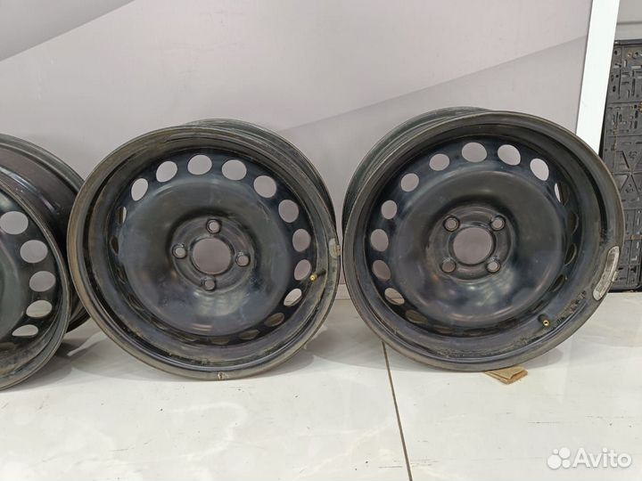 6Jх15 4x100 dia 60.1 ET40 (reno logan, vesta) ориг