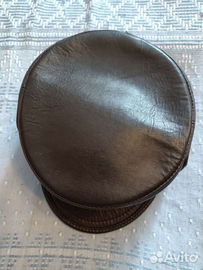 Мужская кожаная кепка