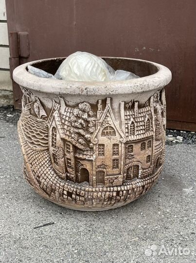 Кашпо для цветов большой