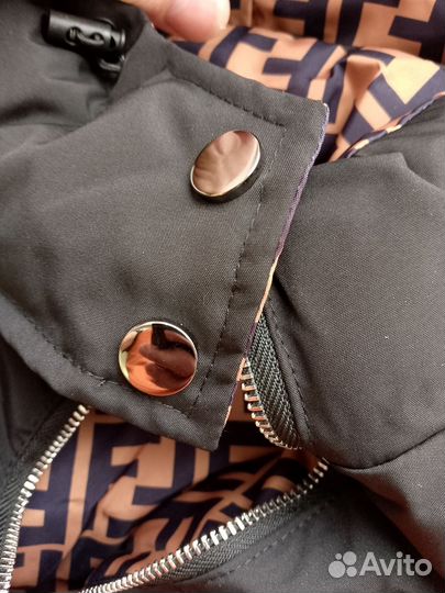 Женская куртка Fendi