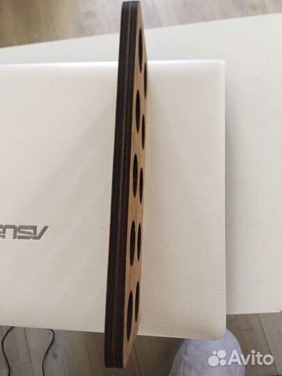 Подставка для хранения яйц дерево