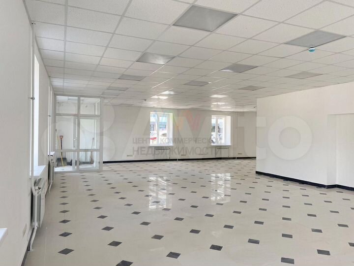 Помещение 175 кв.м. по ул. Пархоменко 155а
