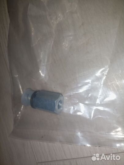 GP55572127 Штуцер