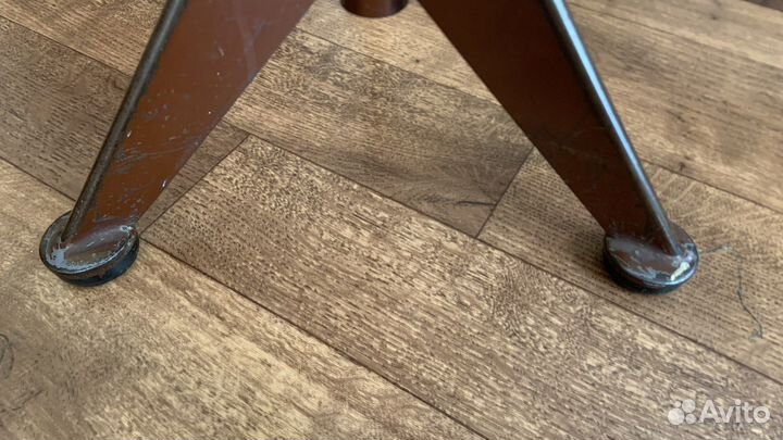 Стульчик для пианино бу