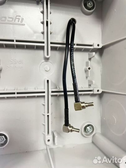 Панельная антенна mimo 2x2 BOX 17-20dBi