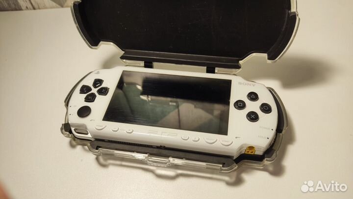 Sony PSP 1000 с чехлом