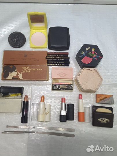 Винтаж:Косметика и дамские штучки СССР