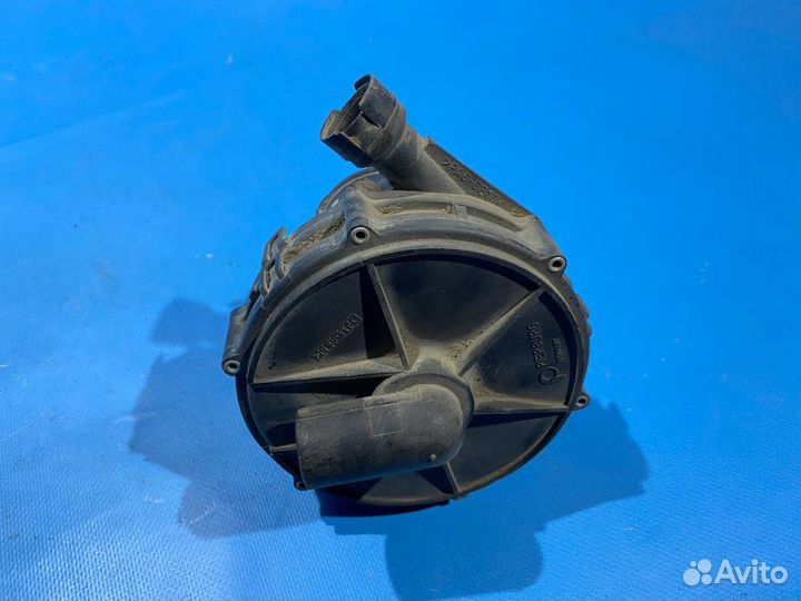 Насос воздушный BMW X5 E53 99-06г