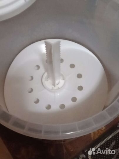 Бочка с гнетом для засолки