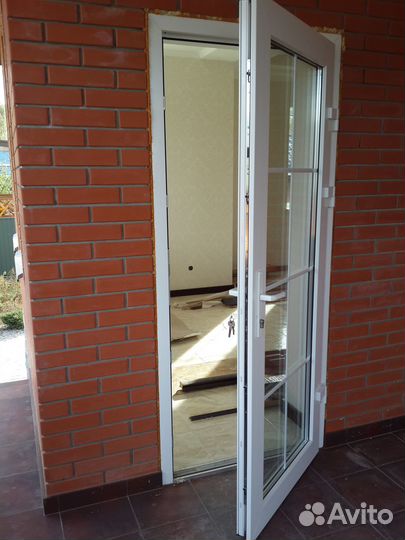 Дверные системы Rehau 80 мм