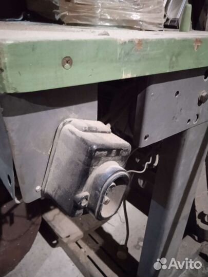 Швейная машина производственная