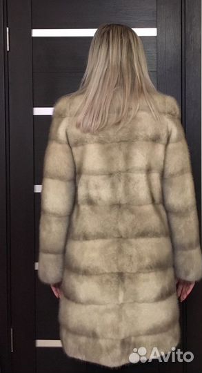 Продам норковую шубу